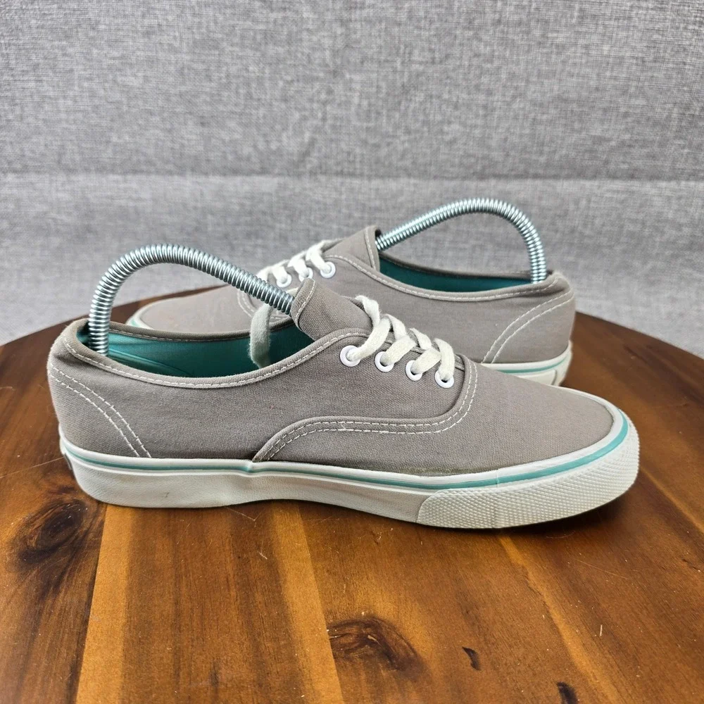 Airwalk Women's Canvas Sneakers Shoes Size 8 Gray Low Top Lace Up‎ Casual